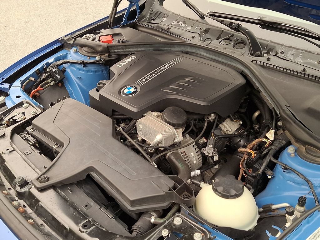 Used 2014 BMW 328i xDrive Sedan AWD/4WD image 32