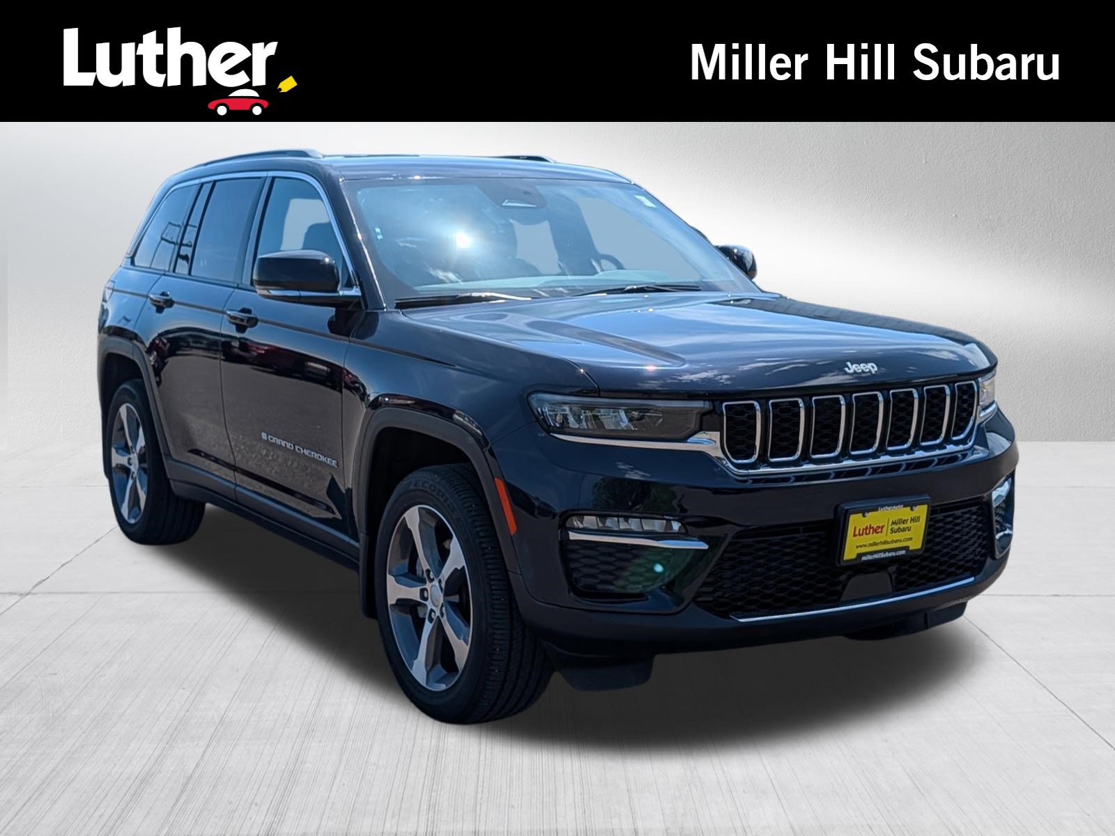 Used 2024 Jeep Grand Cherokee Limited w/ Trailer Tow Package