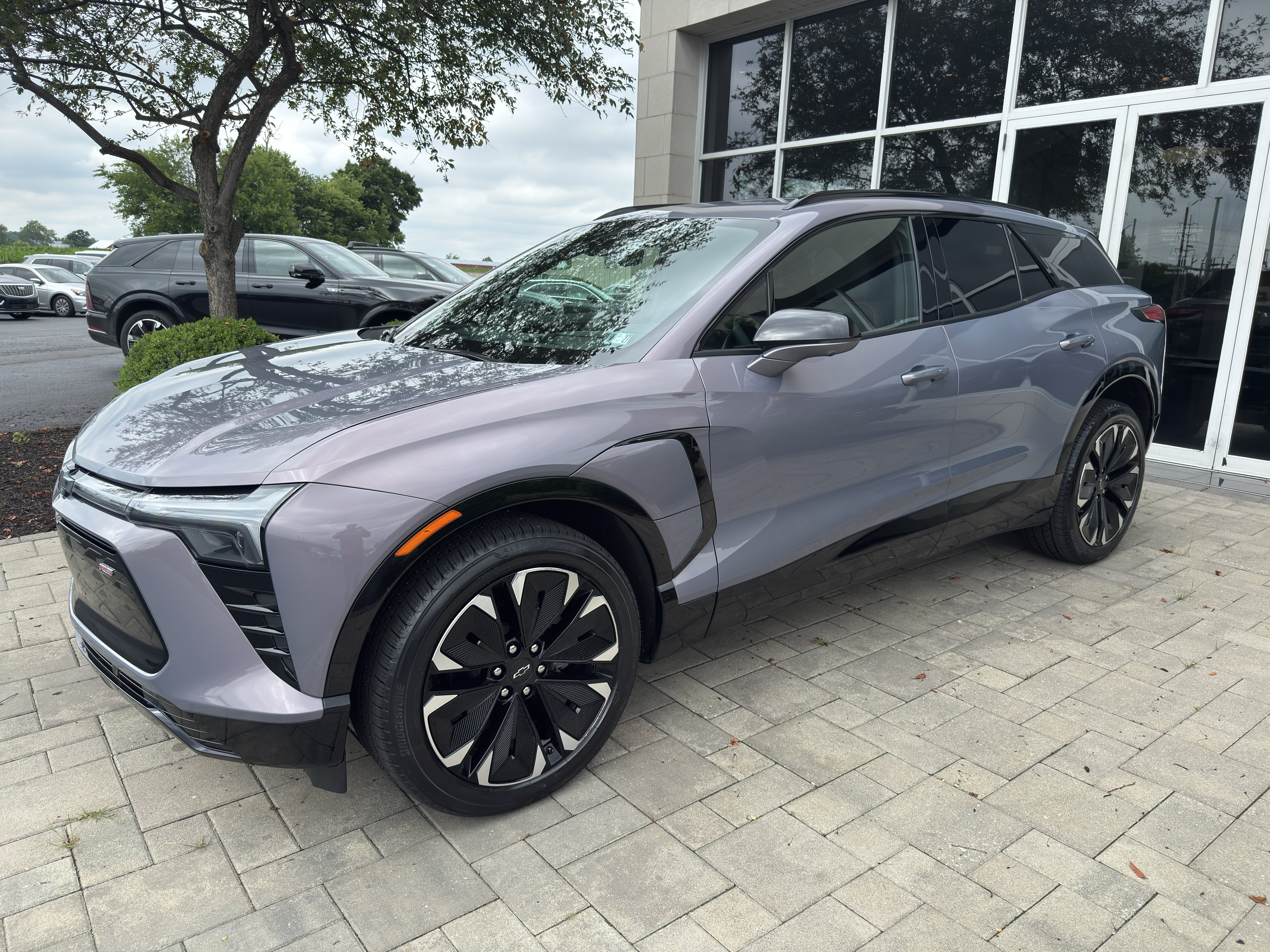 Used 2024 Chevrolet Blazer EV RS AWD/4WD video 3