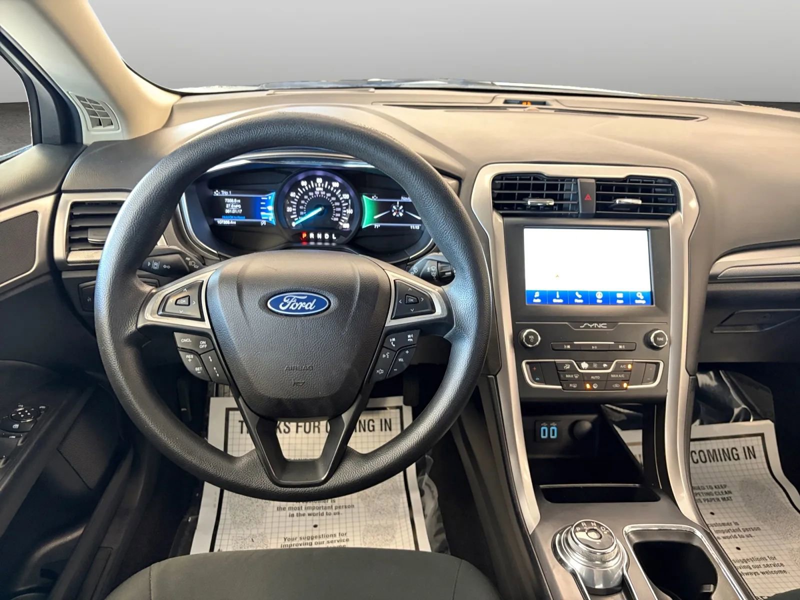 Used 2020 Ford Fusion SE FWD image 26
