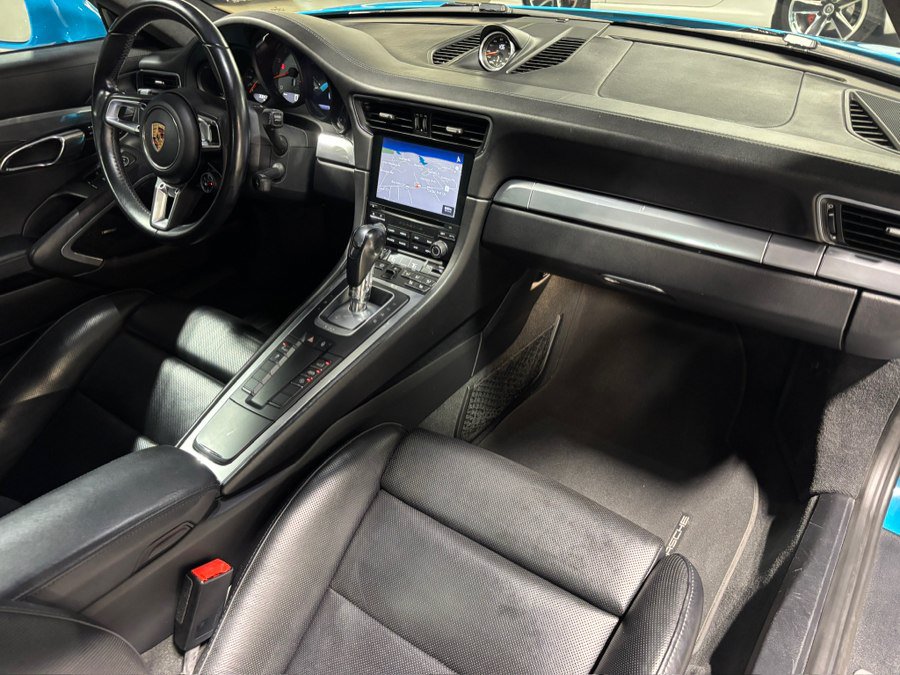 Used 2017 Porsche 911 Carrera S RWD image 15