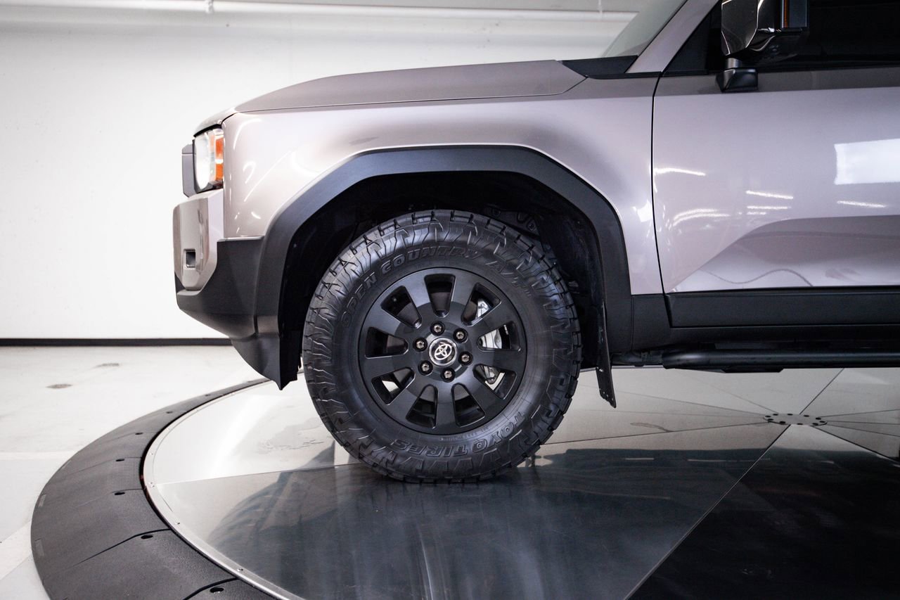 Used 2024 Toyota Land Cruiser image 11