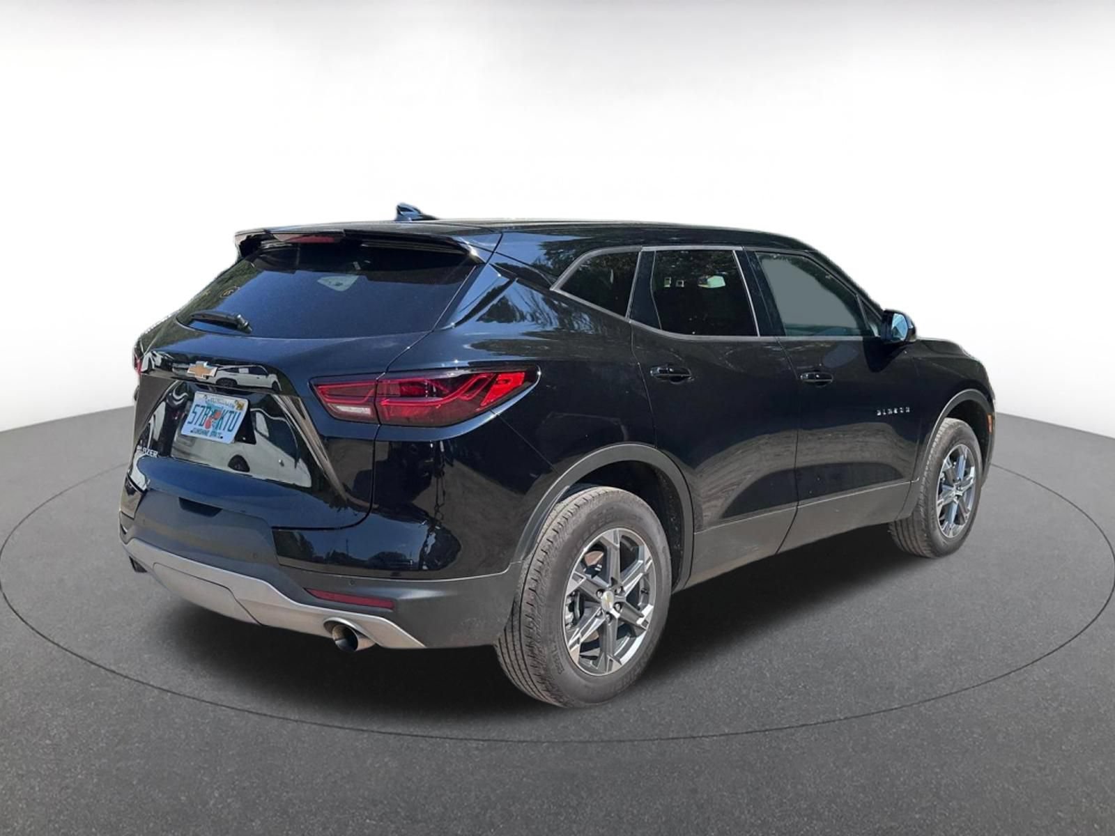 Used 2026 Chevrolet Blazer LT FWD image 16