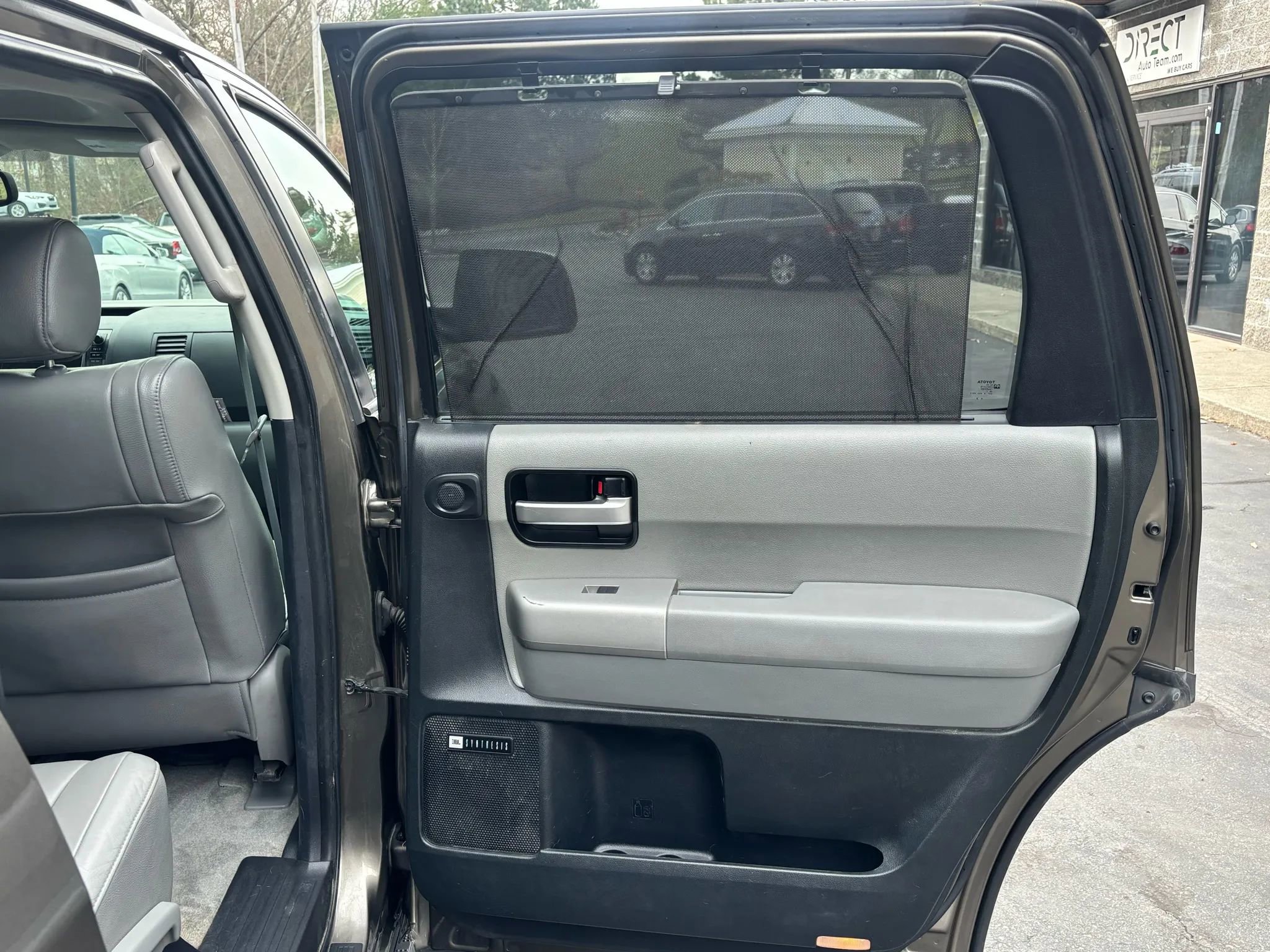Used 2008 Toyota Sequoia Limited RWD image 15