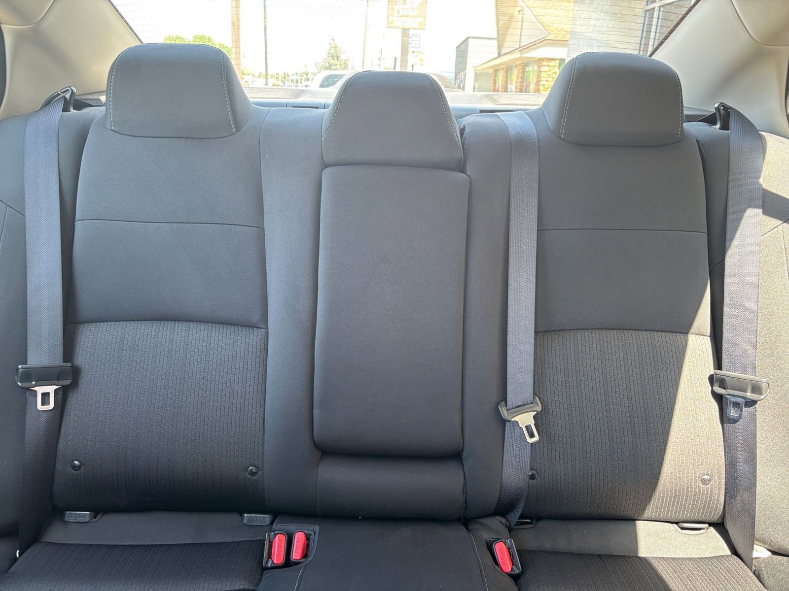 Used 2025 Nissan Altima 2.5 SV FWD image 38