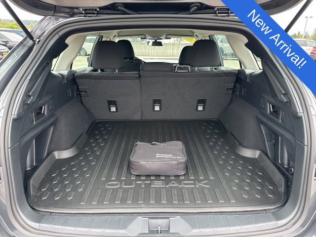 Certified 2025 Subaru Outback AWD/4WD image 9