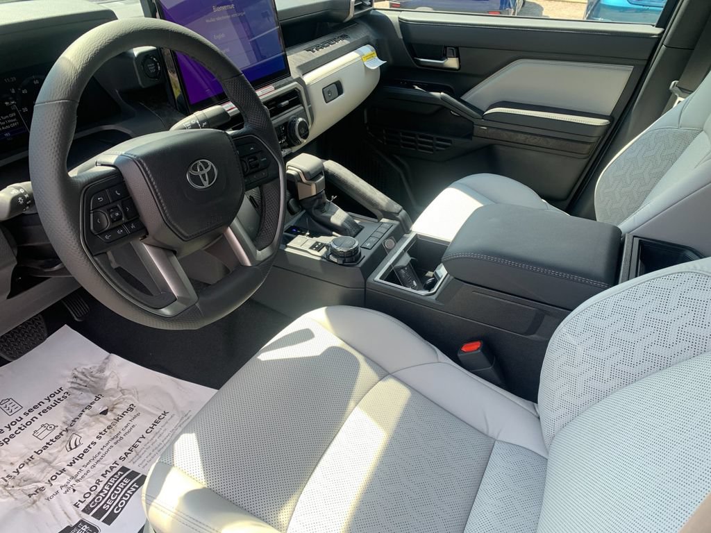 New 2026 Toyota Tacoma Limited AWD/4WD image 10