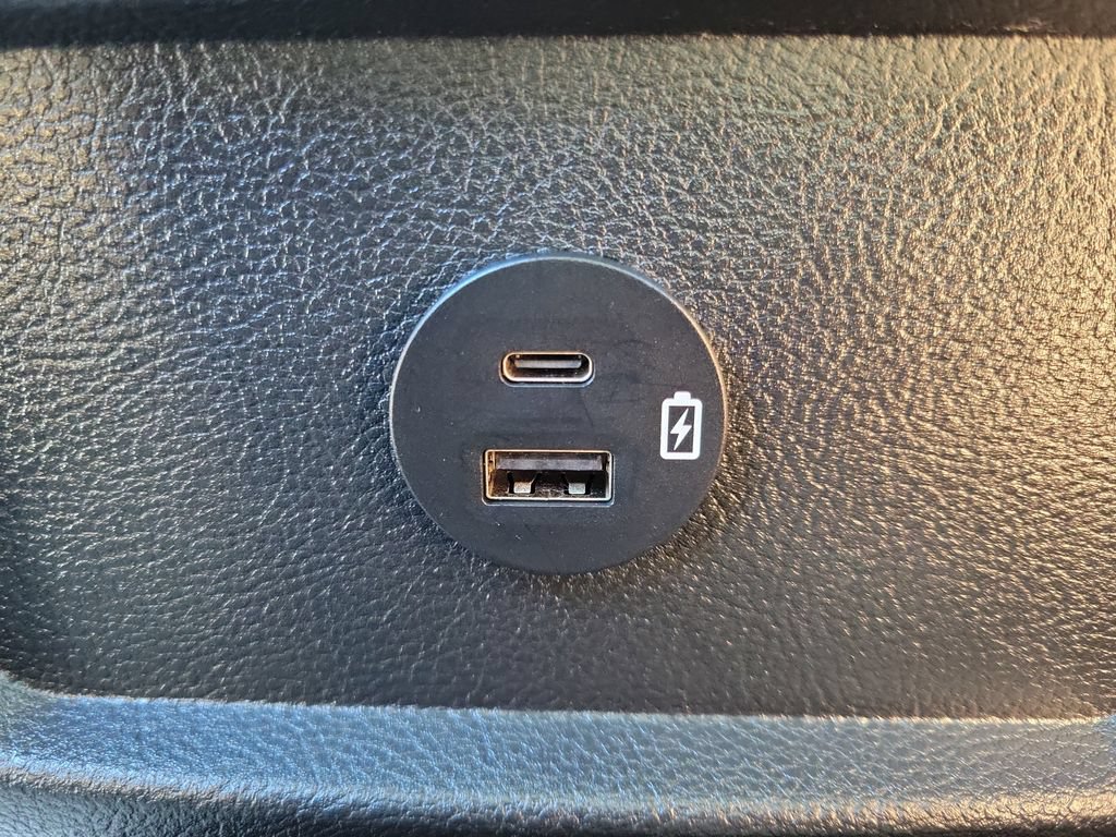 Certified 2022 Ford Edge SEL AWD/4WD image 15