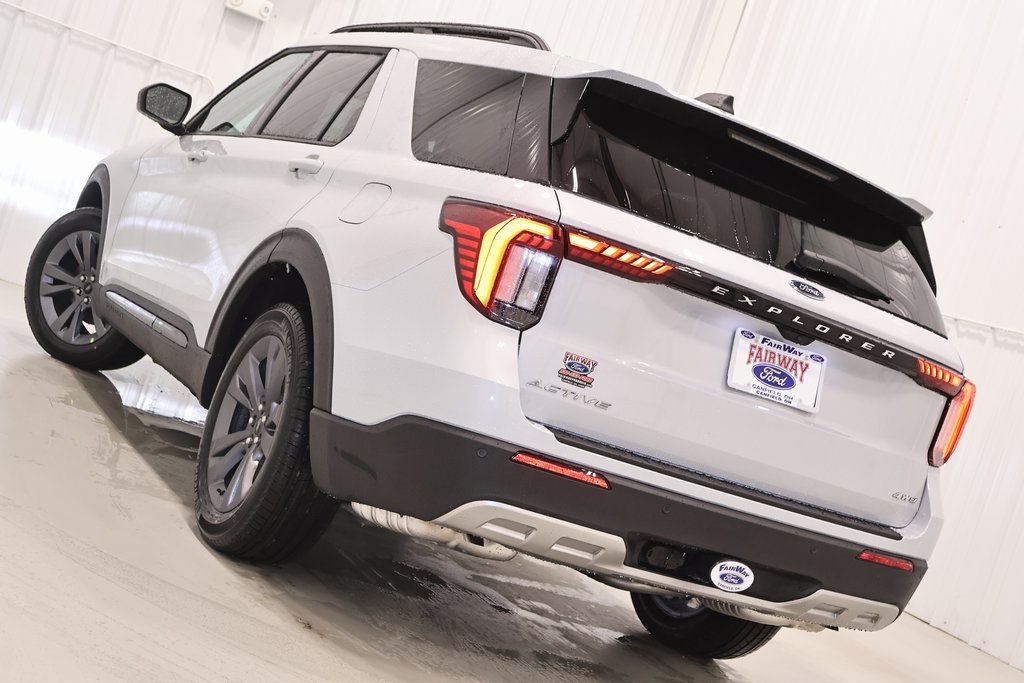 New 2026 Ford Explorer Active w/ Active Comfort Package AWD/4WD image 31