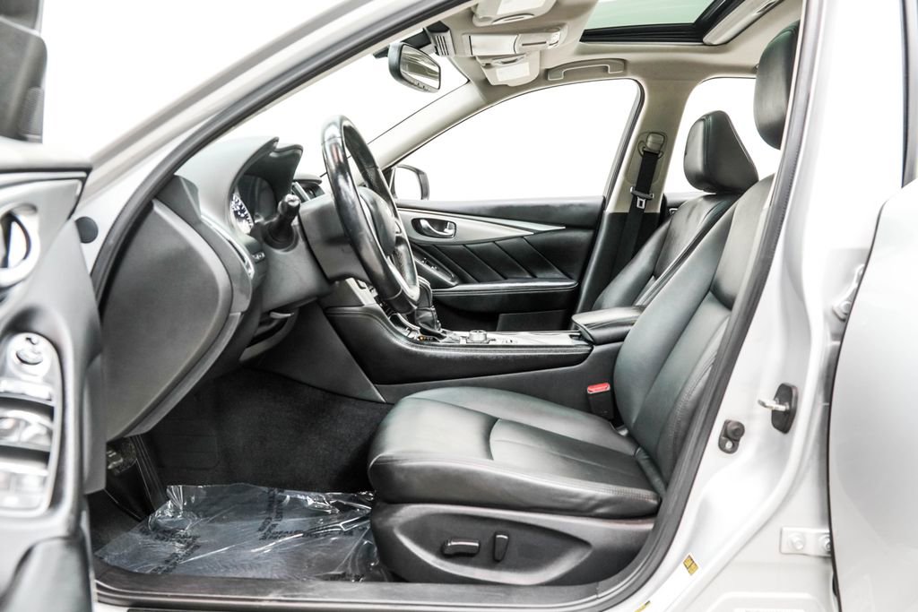 Used 2020 INFINITI Q50 Luxe w/ Cargo Package image 16