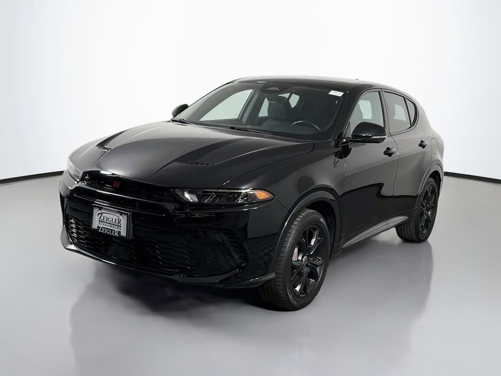 Used 2024 Dodge Hornet R/T w/ Tech Pack w/o Parking AWD/4WD image 3