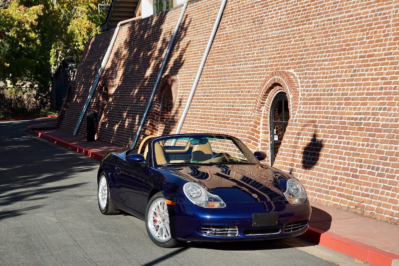 Used 2002 Porsche Boxster S image 2