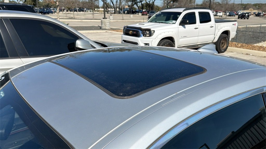 Used 2016 BMW 228i Coupe image 13