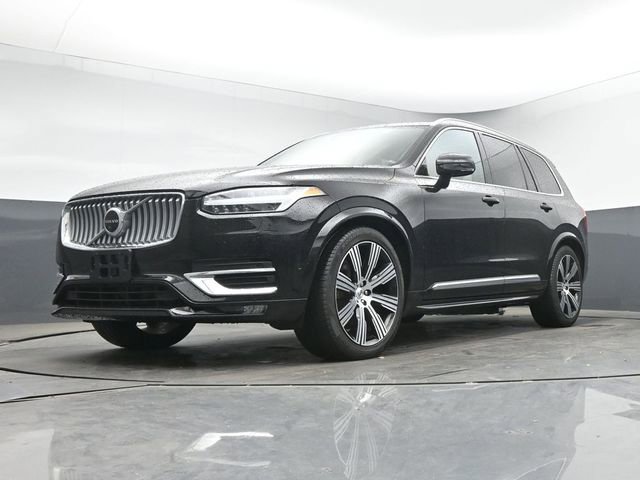 Used 2023 Volvo XC90 B6 Ultimate w/ Protection Package Premier AWD/4WD image 13