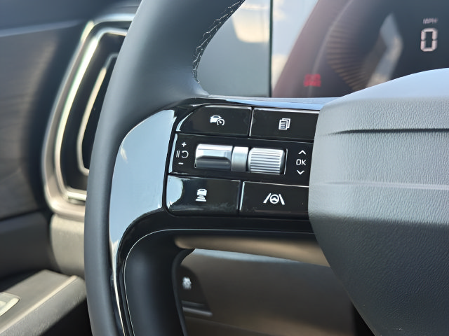 New 2026 Kia Sorento X-Line EX AWD/4WD image 14