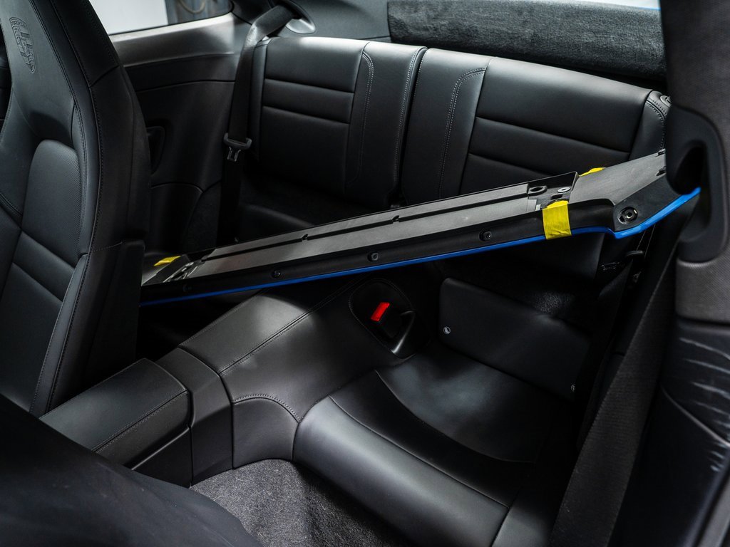 Used 2025 Porsche 911 Carrera image 32