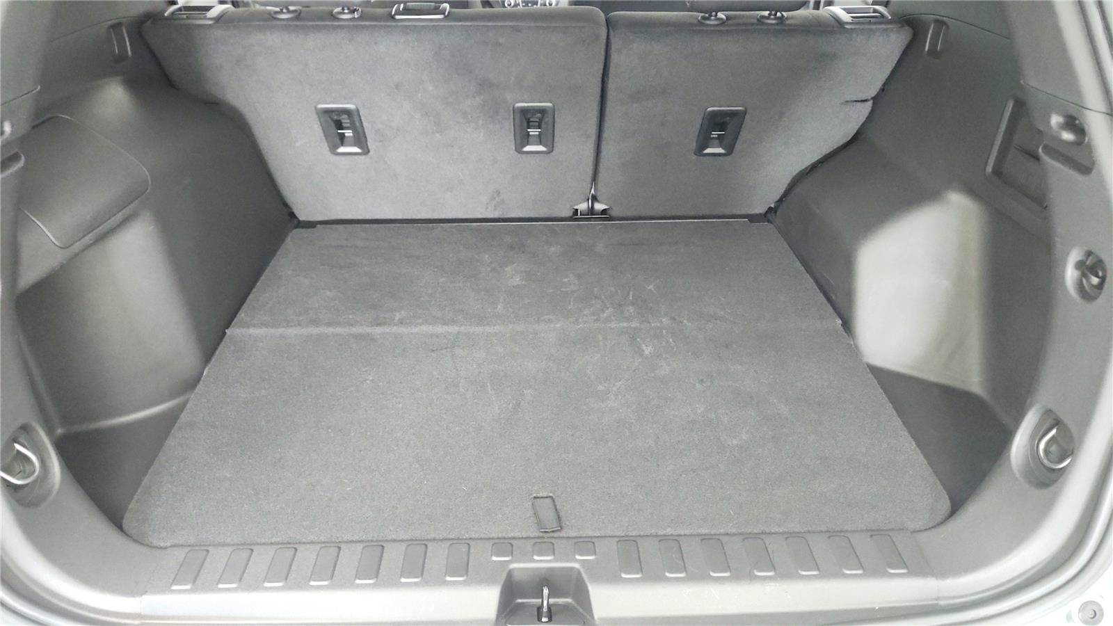 Used 2024 Chevrolet Equinox LT AWD/4WD image 32