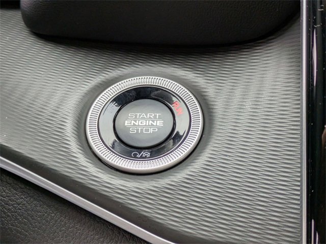 New 2025 Jeep Grand Cherokee L Laredo w/ Luxury Tech Group I image 21