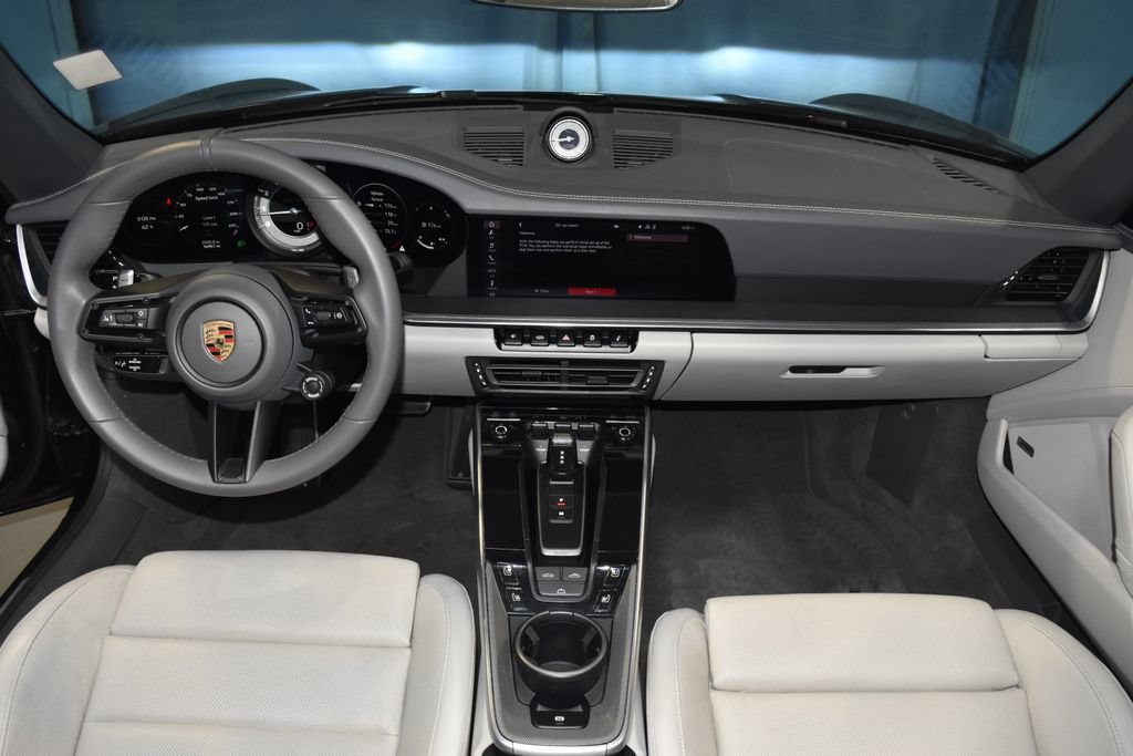 Certified 2021 Porsche 911 Turbo AWD/4WD image 9