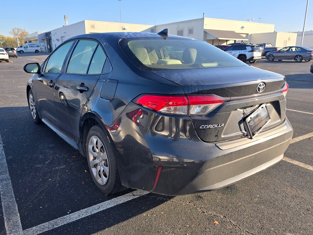 Used 2020 Toyota Corolla LE FWD image 6