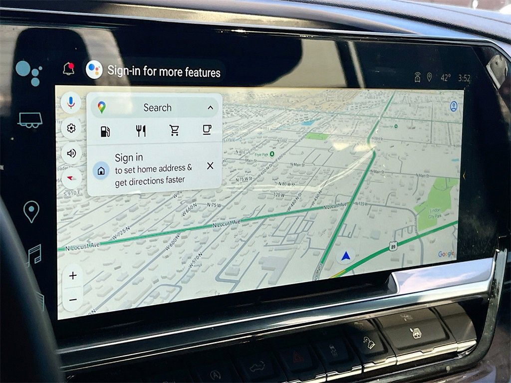 Used 2025 Chevrolet Silverado 1500 LTZ image 13