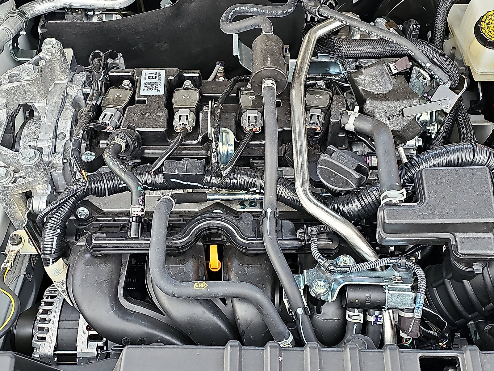 Certified 2025 Nissan Kicks SR w/ SR Premium Package image 28