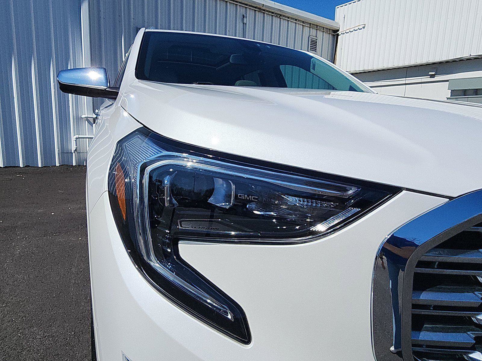 Used 2021 GMC Terrain Denali w/ Denali Premium Package image 12