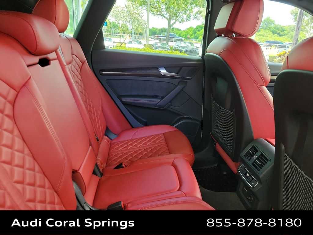 Used 2023 Audi SQ5 Prestige w/ Prestige Package AWD/4WD image 13