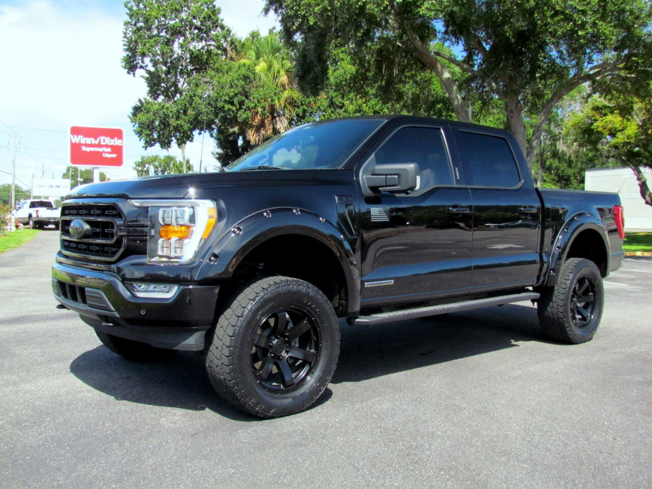 Used 2021 Ford F150 XLT w/ Equipment Group 302A High image 3