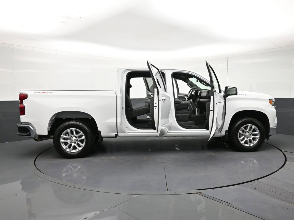 Used 2026 Chevrolet Silverado 1500 LT image 31