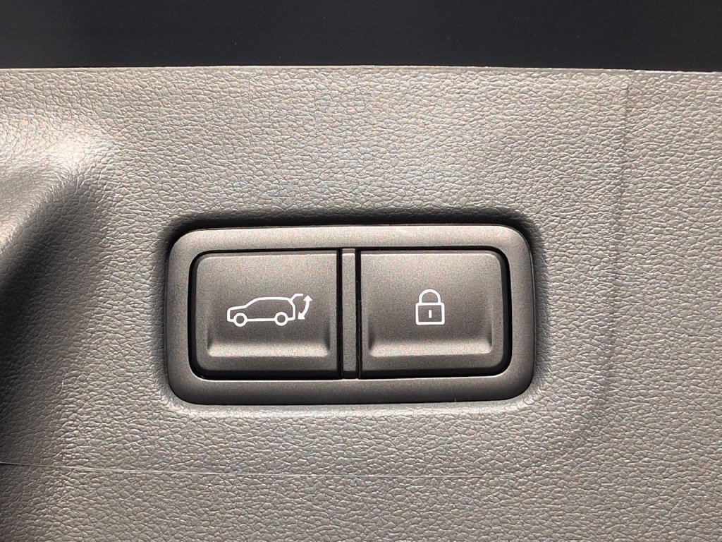 New 2027 Hyundai Santa Fe Calligraphy FWD image 17