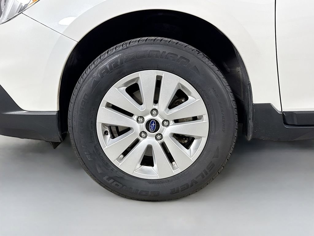 Used 2017 Subaru Outback 2.5i Premium image 36