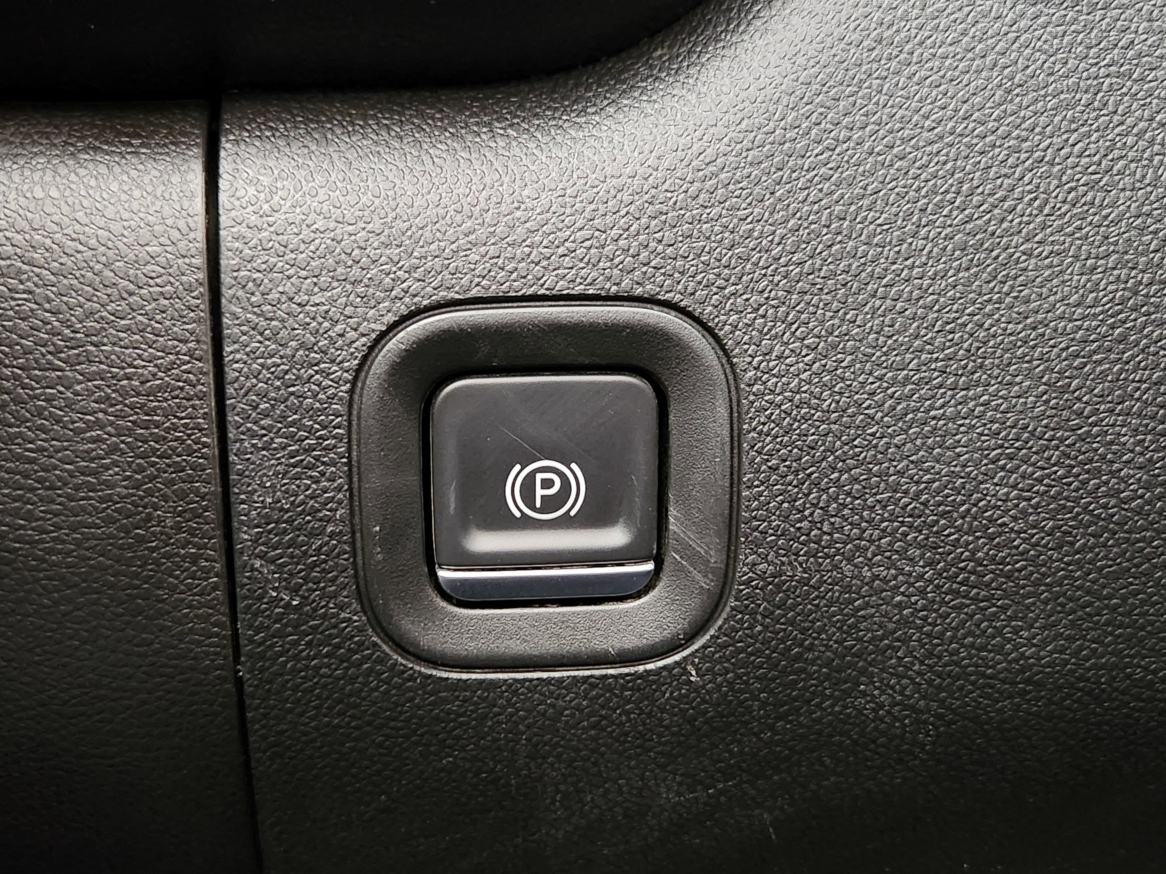 Used 2023 Chevrolet Silverado 2500 W/T w/ WT Convenience Package image 27