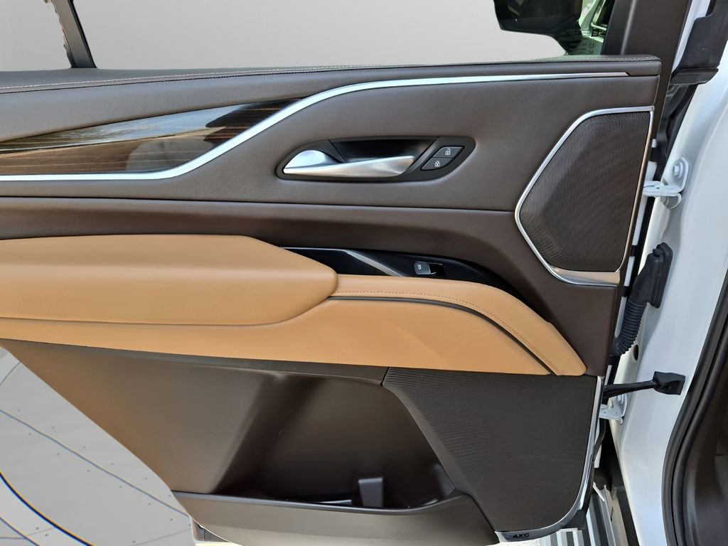 Certified 2024 Cadillac Escalade Sport w/ Touring Package image 17