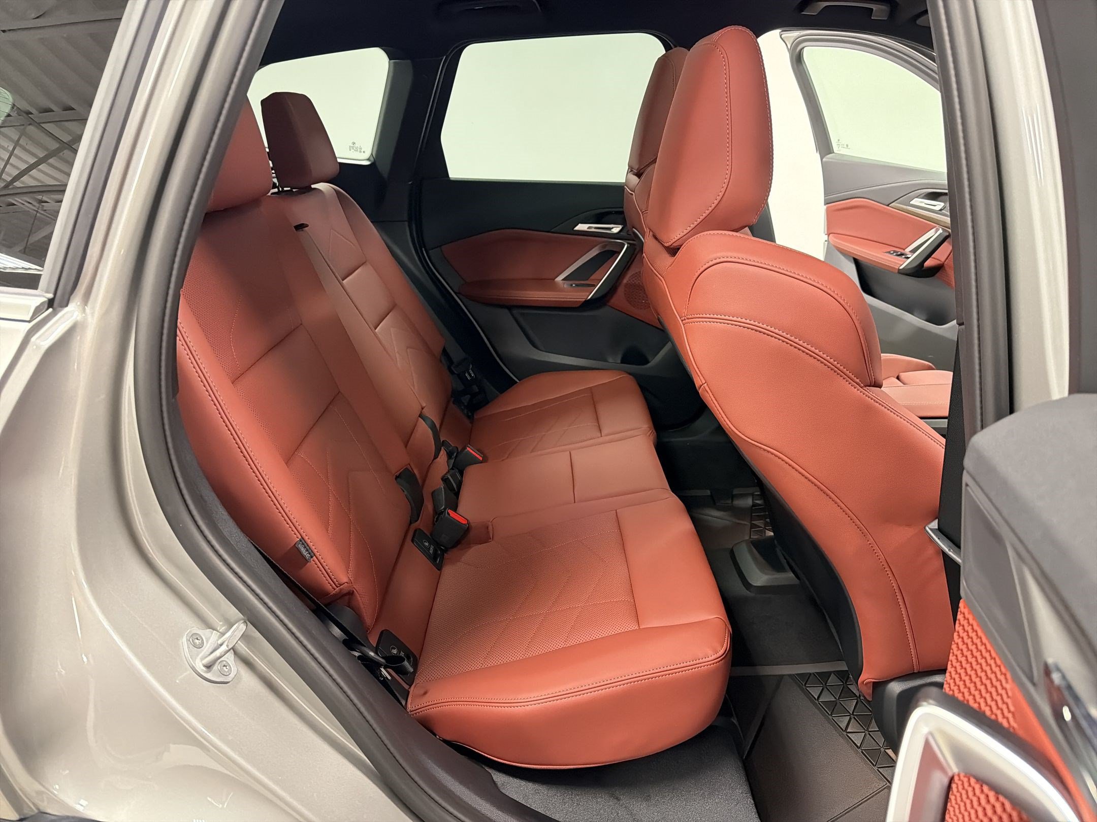 New 2026 BMW X1 xDrive28i w/ Convenience Package AWD/4WD image 30