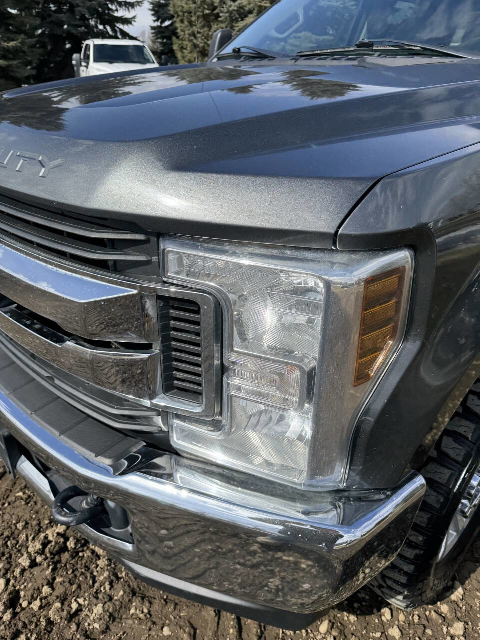 Used 2019 Ford F250 XLT w/ Camper Package image 28