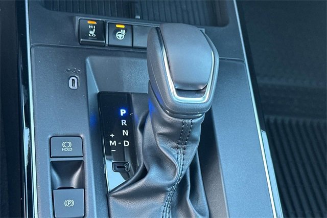 Used 2026 Toyota Corolla Cross XLE image 20