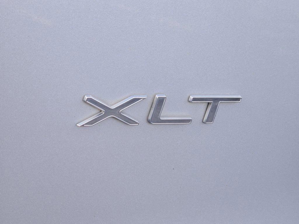 Used 2022 Ford Transit 350 XLT RWD image 11