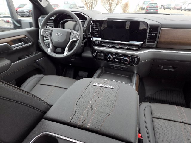 New 2026 Chevrolet Silverado 2500 High Country w/ High Country Premium Package AWD/4WD image 34
