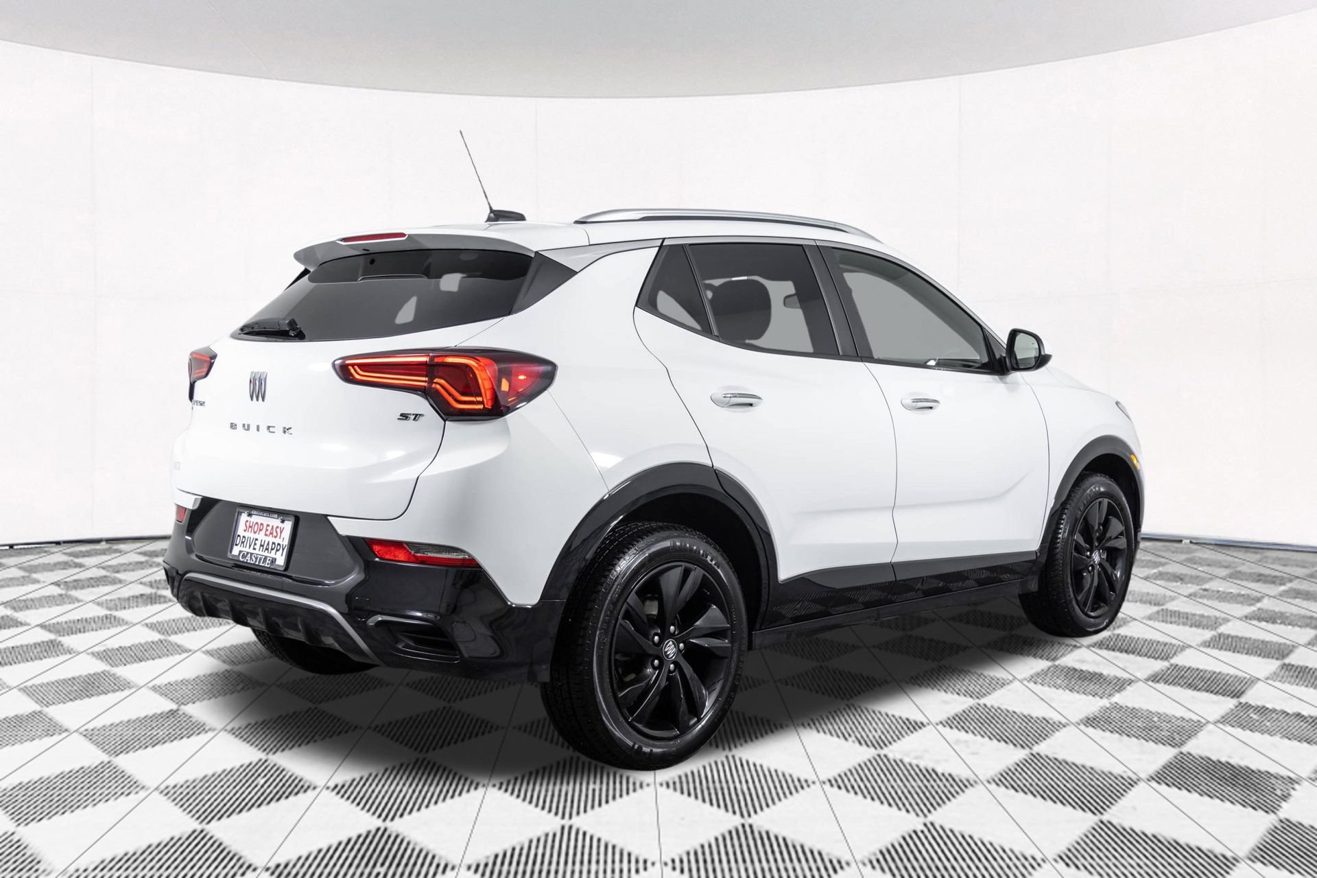 Used 2024 Buick Encore GX Sport Touring AWD/4WD image 17