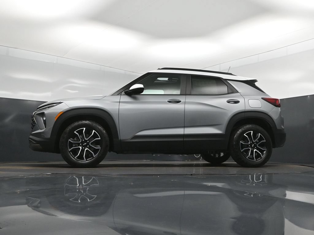 New 2026 Chevrolet TrailBlazer ACTIV w/ Convenience Package FWD image 39