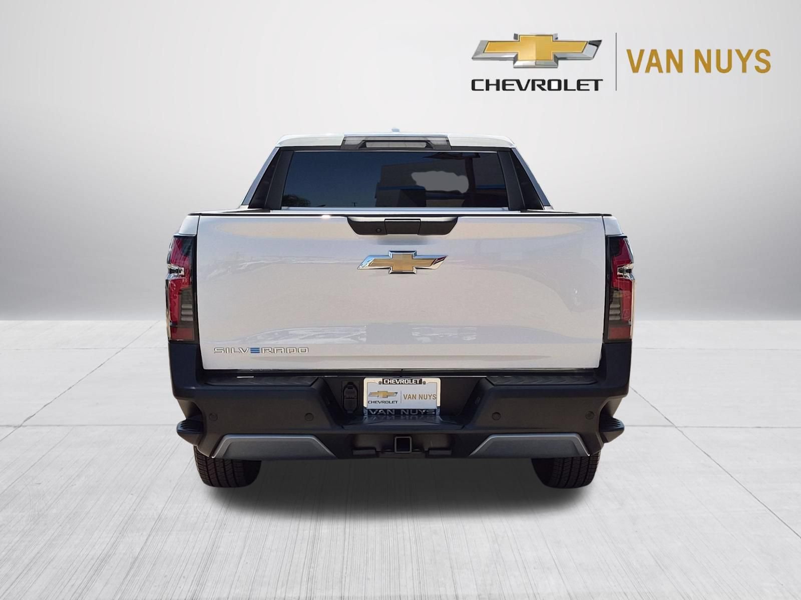 Used 2026 Chevrolet Silverado EV LT AWD/4WD image 6