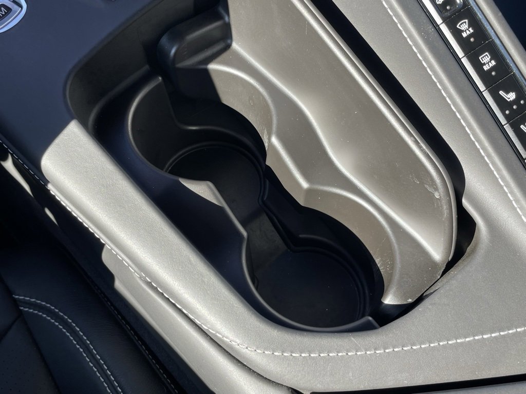 Used 2022 Chevrolet Corvette Stingray w/ Z51 Performance Package image 21