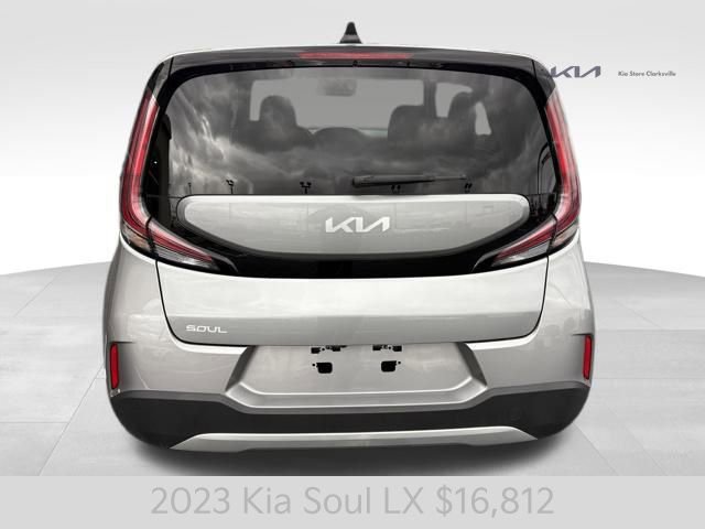 Certified 2023 Kia Soul LX image 7