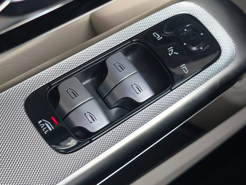 New 2026 Mercedes-Benz CLE 300 4MATIC Cabriolet image 25