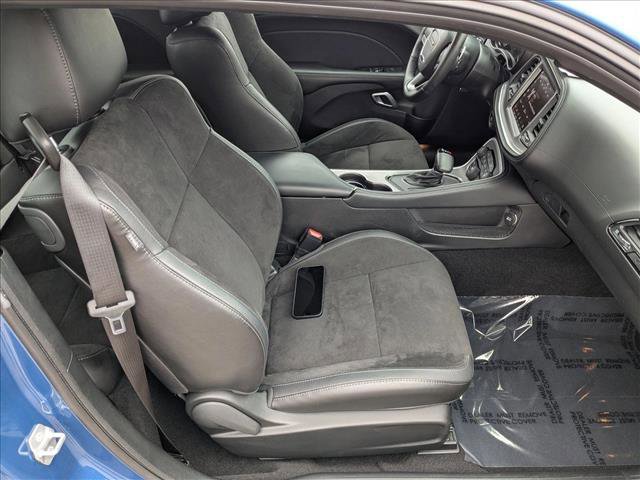 Used 2022 Dodge Challenger R/T w/ Plus Package image 22