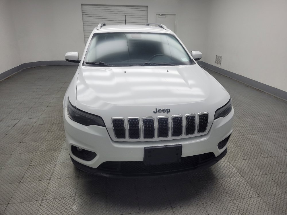 Used 2019 Jeep Cherokee Latitude Plus w/ Cold Weather Group AWD/4WD image 14