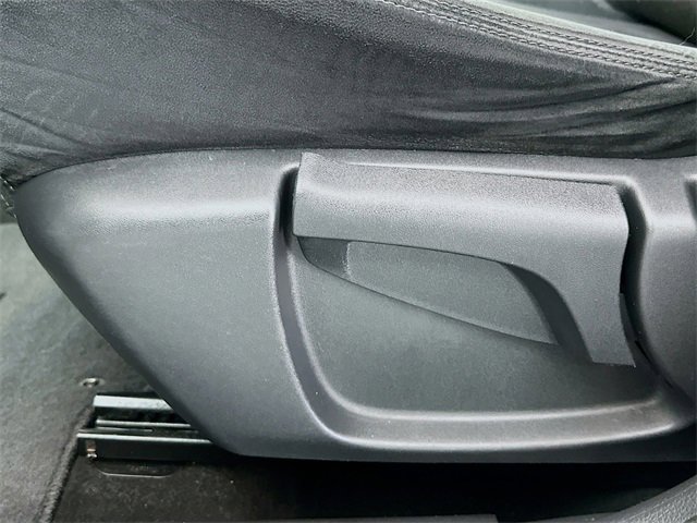 Used 2016 Nissan Rogue S image 18
