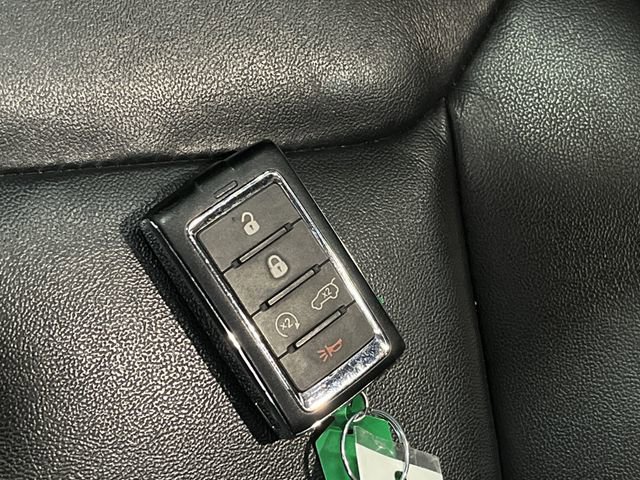 Used 2022 Jeep Grand Cherokee Limited image 29