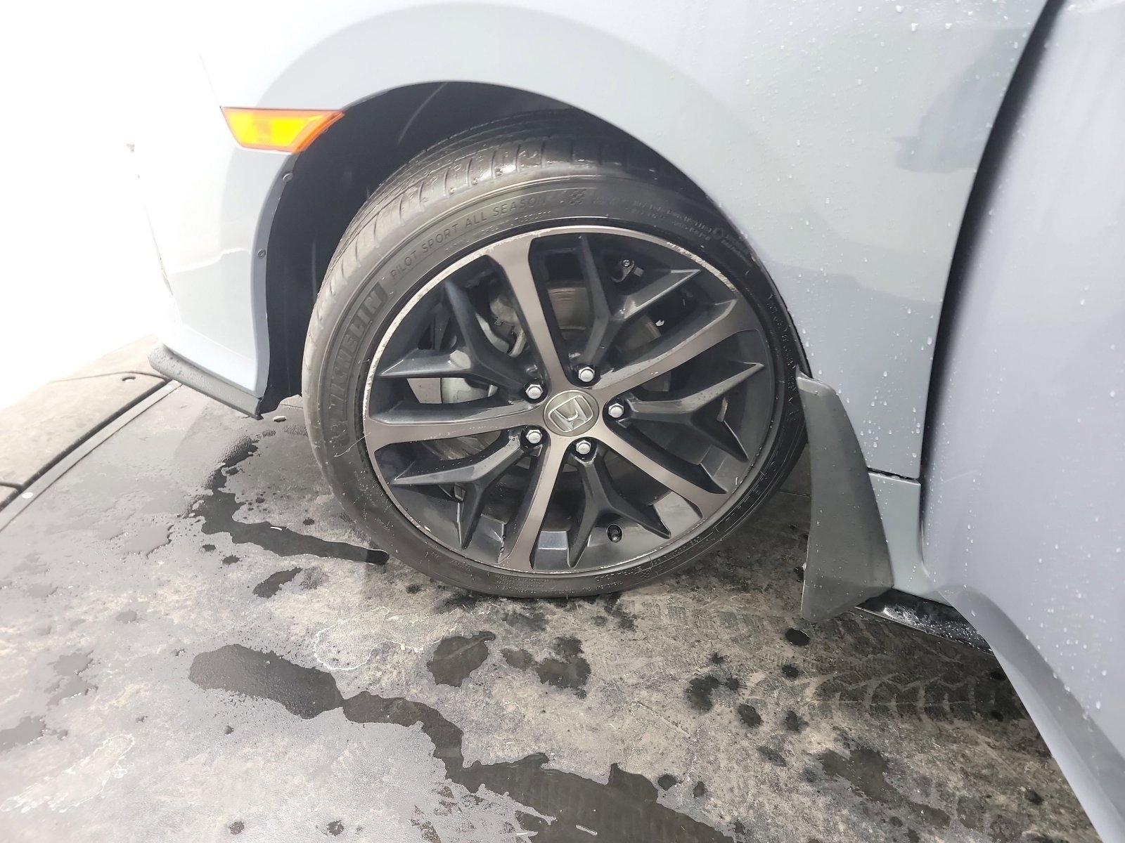 Used 2020 Honda Civic Sport image 29